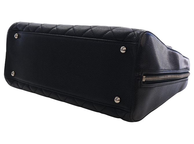 Borsa Bowler Chanel Black CC Quilted Caviar Nero - vista 12