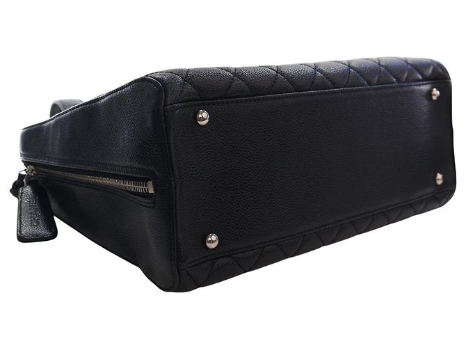 Borsa Bowler Chanel Black CC Quilted Caviar Nero - vista 13