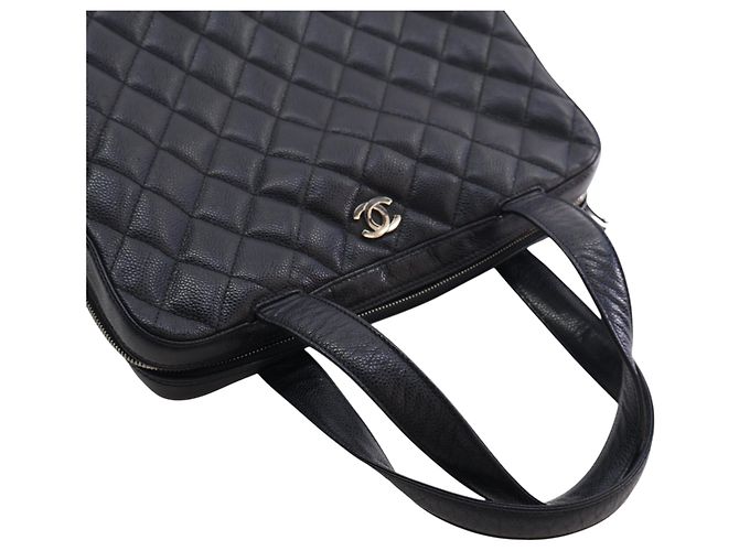 Borsa Bowler Chanel Black CC Quilted Caviar Nero - vista 14