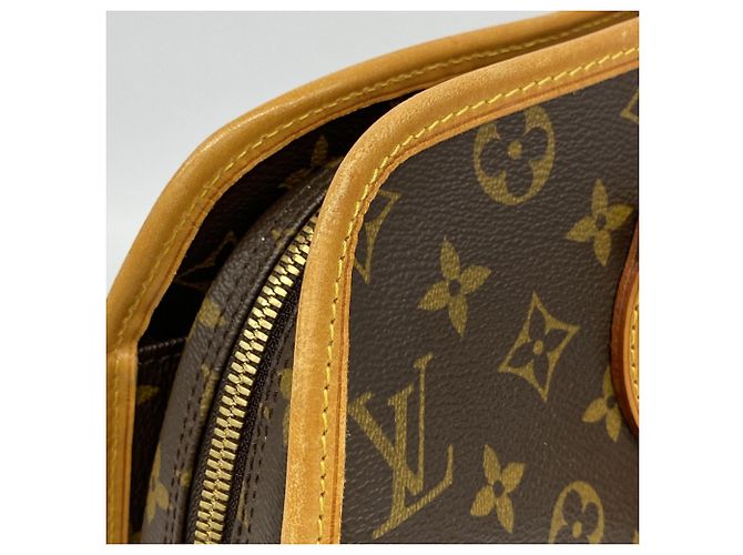 Borsa Louis Vuitton Monogram Rivoli Marrone - vista 9