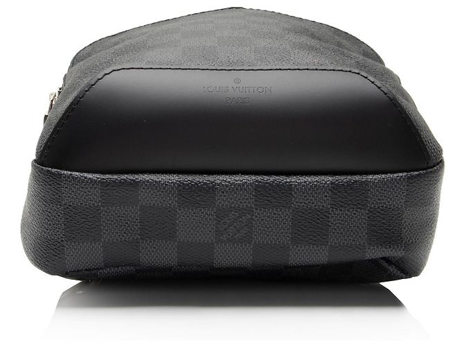 Borsa a tracolla Louis Vuitton Damier Graphite Avenue Nero - vista 4