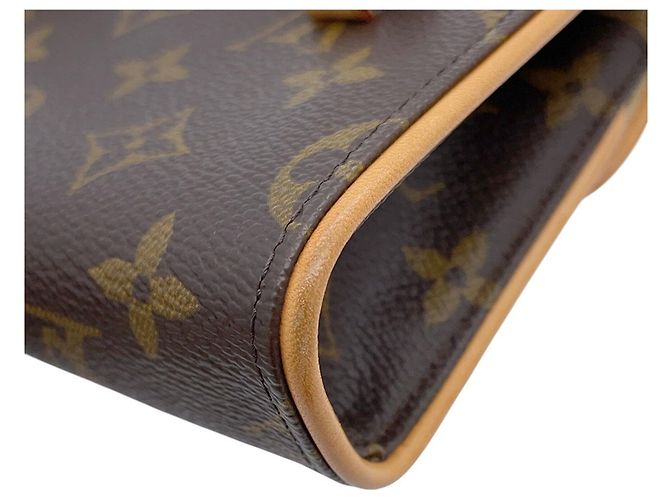 Louis Vuitton Monogram Pochette Florentine Marrone Monogramma - vista 10