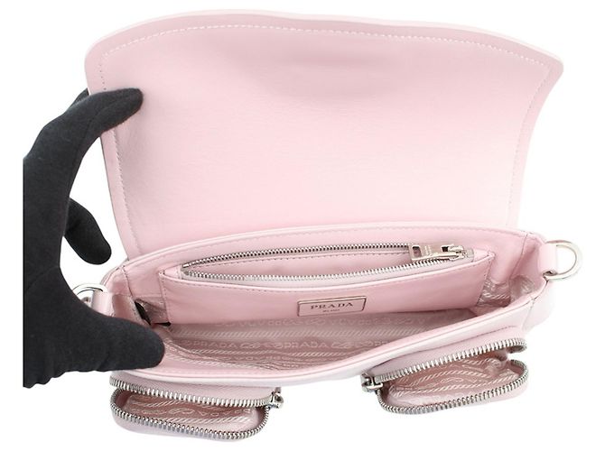Borsa a tracolla in Re-Nylon Prada Rosa - vista 5