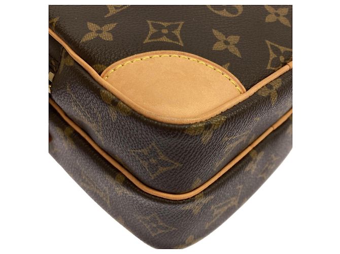 Bolso de Hombro Louis Vuitton Monogram Amazon Castaño - vista 3