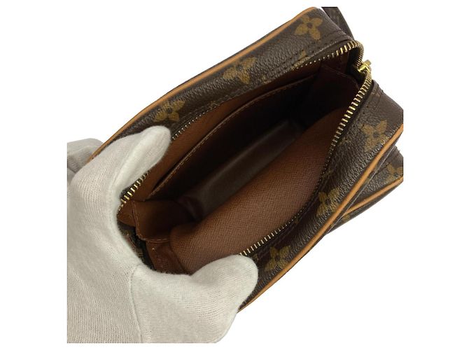 Bolso de Hombro Louis Vuitton Monogram Amazon Castaño - vista 9