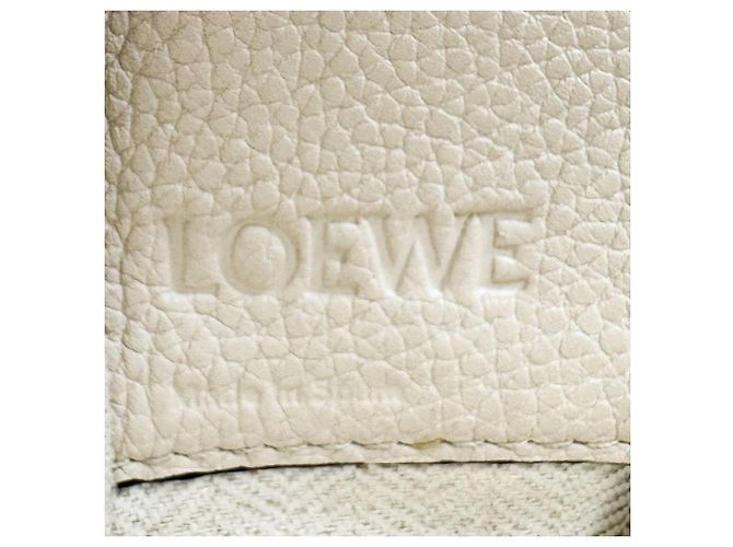 Borsa a tracolla in pelle Loewe Hammock Crudo - vista 13
