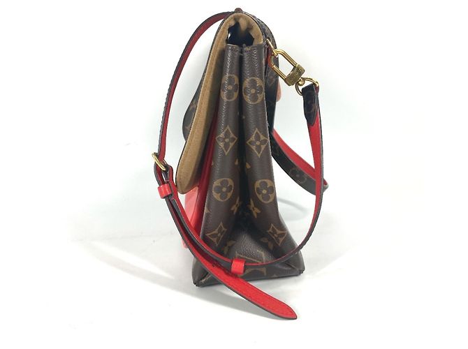 Borsa Louis Vuitton Monogram Marignan in rosso Coquelicot - vista 3