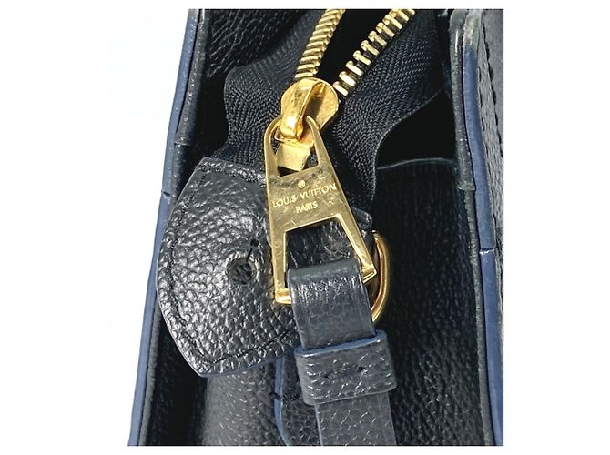 Borsa a Spalla Louis Vuitton Monogram Empreinte Three PM Blu navy - vista 4