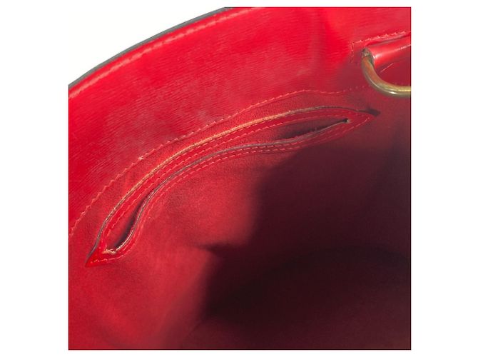 Borsa a Spalla Louis Vuitton Epi Cluny Rosso - vista 14