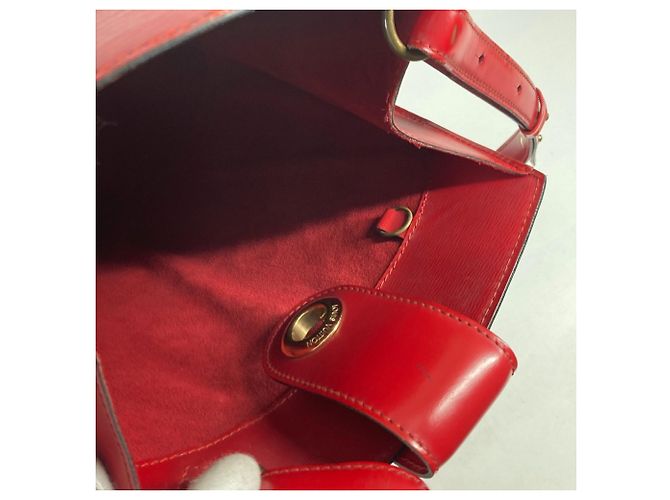 Borsa a Spalla Louis Vuitton Epi Cluny Rosso - vista 15