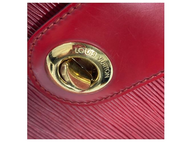 Borsa a Spalla Louis Vuitton Epi Cluny Rosso - vista 7