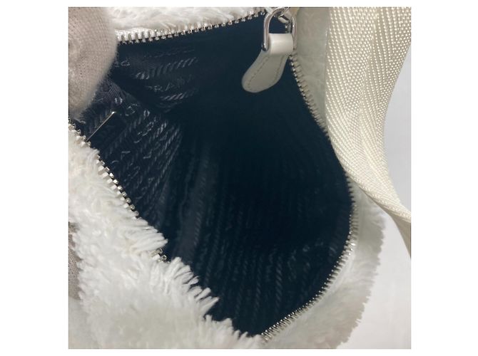 Tote Prada 1NE515 Terry Re-Edition 2000 Handtasche Schwarz Weiß - Ansicht 9