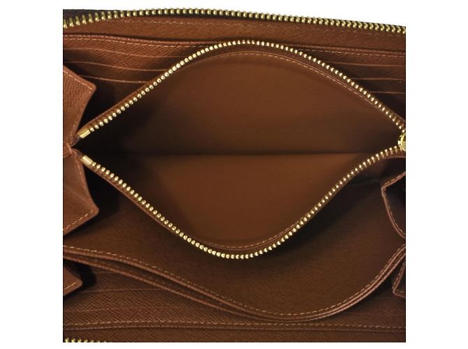 Louis Vuitton Zippy Wallet aus Monogram Canvas Monogramm - Ansicht 5