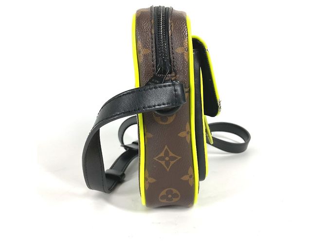 Louis Vuitton Monogram Macassar Christopher Pochette Portafoglio da Polso Marrone Giallo - vista 3