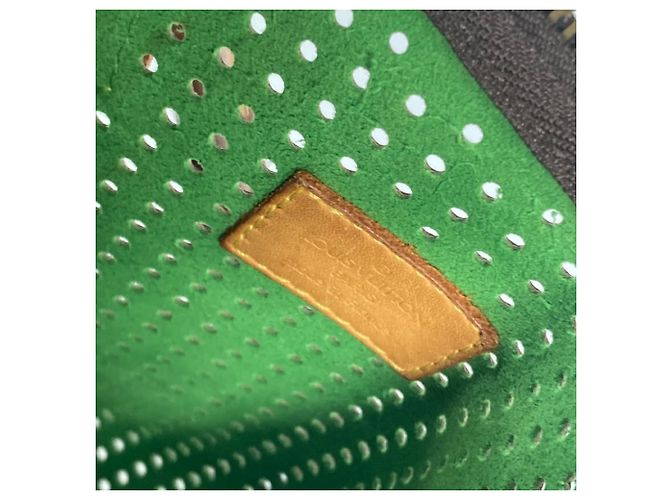 Bolso Boston Louis Vuitton Monogram Perforated Speedy 30 Castaño Verde - vista 14