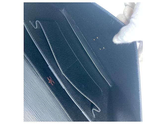 Borsa Louis Vuitton Epi Serviette Ambassador Nero - vista 13