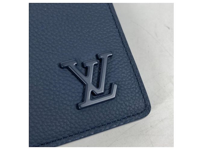 Louis Vuitton Navy Leather Bi-fold Wallet Navy blue - view 6