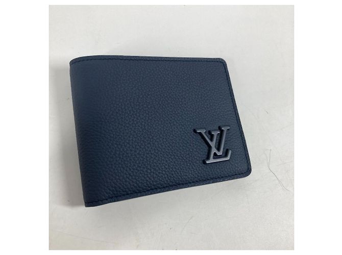 Louis Vuitton Navy Leather Bi-fold Wallet Navy blue - view 7