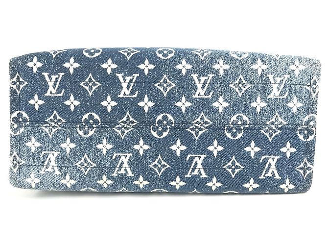 Bolsa Louis Vuitton Monogram Denim Jacquard On the Go MM Branco Azul - vista 4
