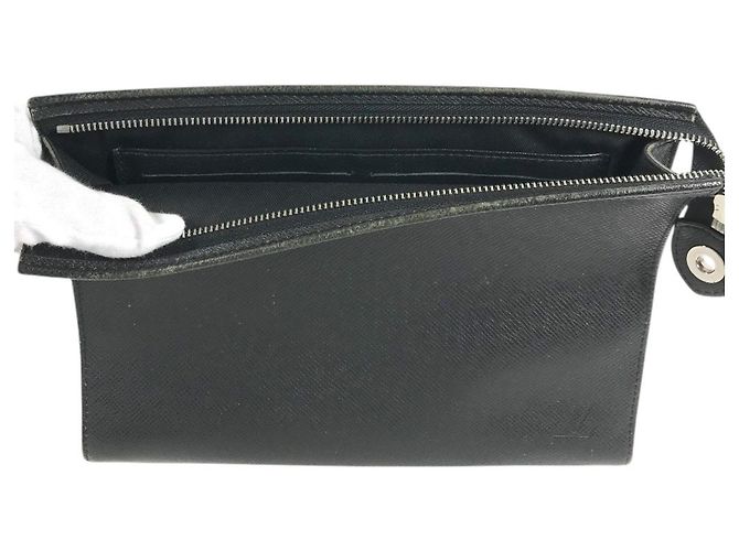Louis Vuitton Taiga Pochette Voyage Second Bag Schwarz Grau - Ansicht 13