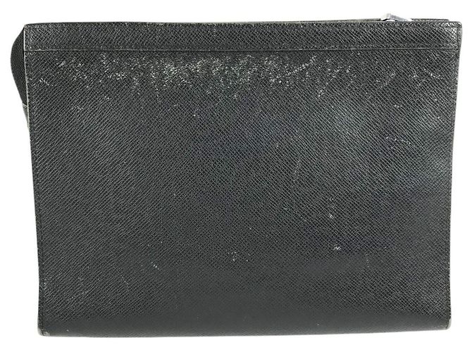 Louis Vuitton Taiga Pochette Voyage Second Bag Schwarz Grau - Ansicht 2