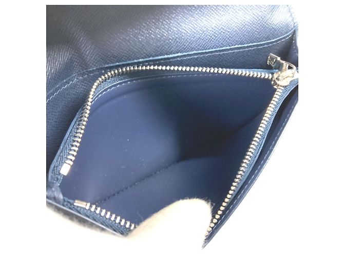 Louis Vuitton Taiga Portefeuille Brazza Long Wallet Blu navy - vista 12
