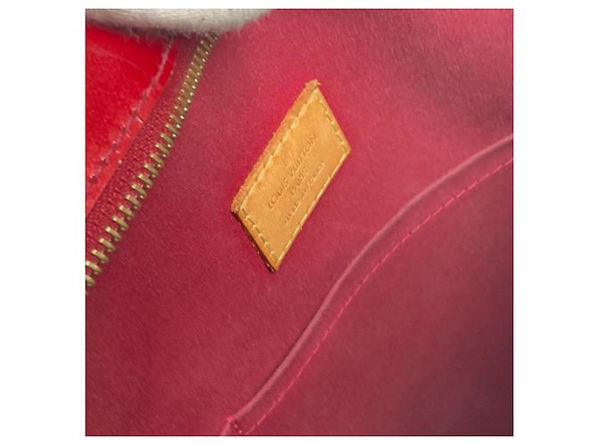 Borsa Tote Louis Vuitton Monogram Vernis Brentwood Rosso - vista 12
