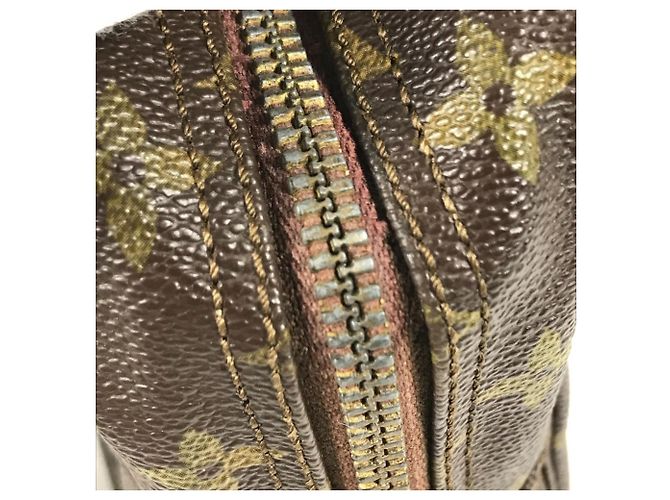 Louis Vuitton Monogram True Toilet 28 Multi Pouch Marrone Monogramma - vista 11