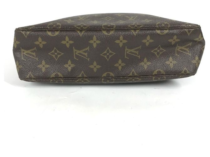 Louis Vuitton Monogram True Toilet 28 Multi Pouch Marrone Monogramma - vista 4