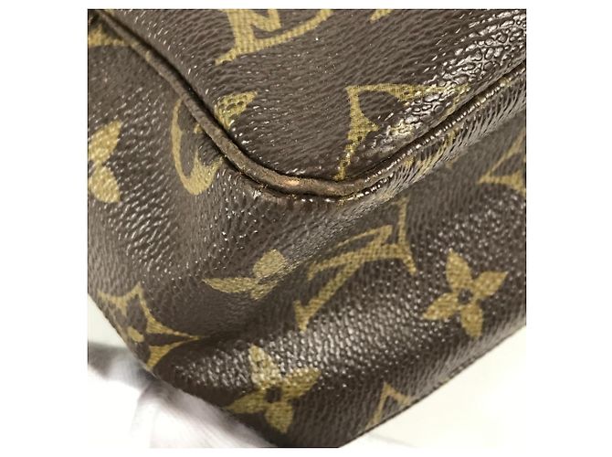 Louis Vuitton Monogram True Toilet 28 Multi Pouch Marrone Monogramma - vista 9