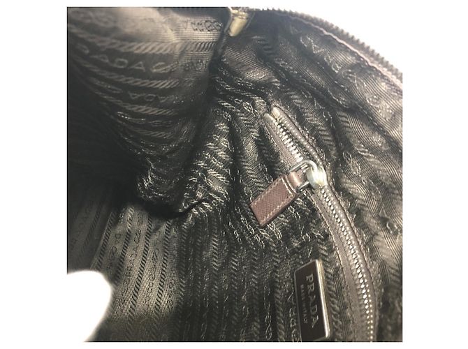 Sac bandoulière avec logo Triangle Prada Kaki - vue 9