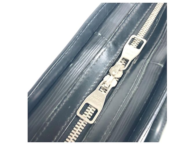 Borsa Louis Vuitton Epi Bassano GM Nero - vista 10