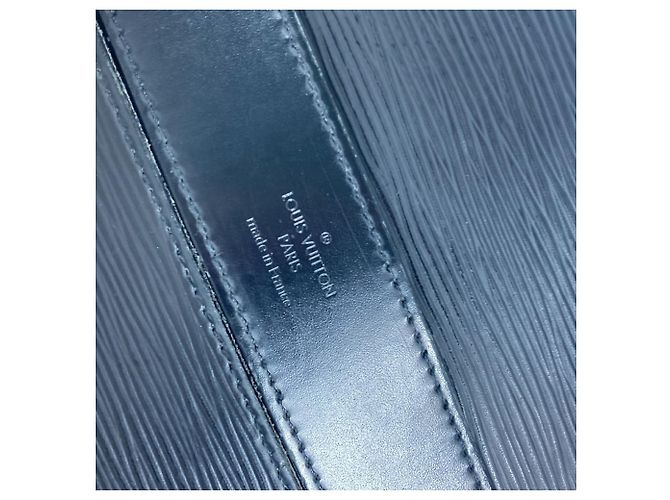 Borsa Louis Vuitton Epi Bassano GM Nero - vista 6