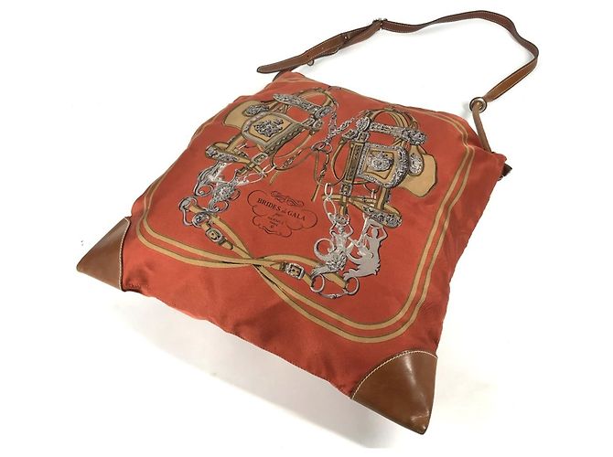 Hermès Borsa a Spalla Hermes Silky City PM Arancione - vista 4
