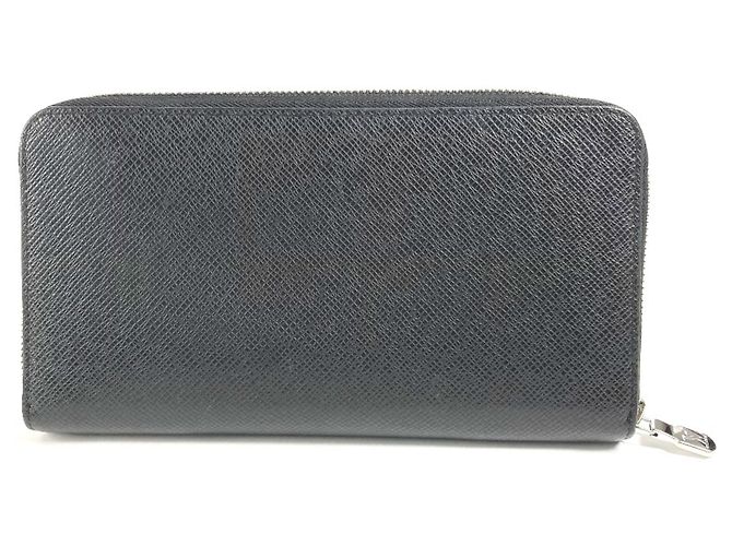 Louis Vuitton Taiga Zippy Organizer NM Long Wallet Nero - vista 4