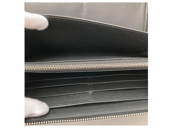 Louis Vuitton Taiga Zippy Organizer NM Long Wallet Nero - vista 7