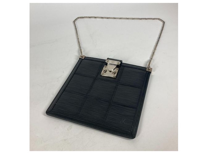 Borsa a tracolla con catena Louis Vuitton Epi Stretch Mojito Nero - vista 10