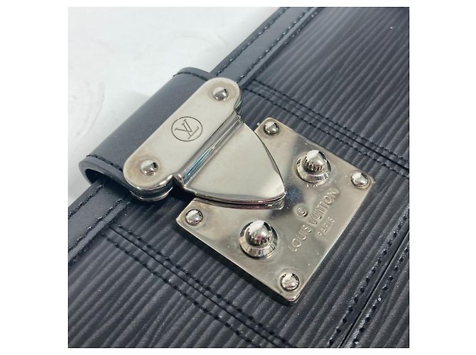 Borsa a tracolla con catena Louis Vuitton Epi Stretch Mojito Nero - vista 9