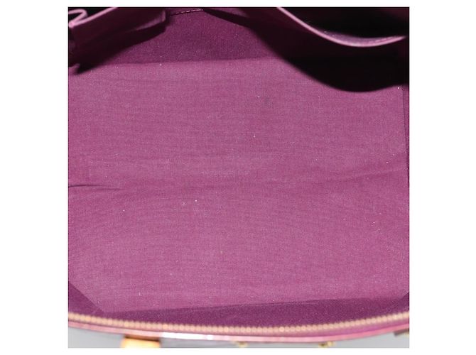 Louis Vuitton Bellevue Monogram Vernis GM Purple - view 5
