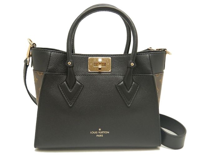 Borsa Louis Vuitton Monogram On My Side PM Marrone Nero - vista 2