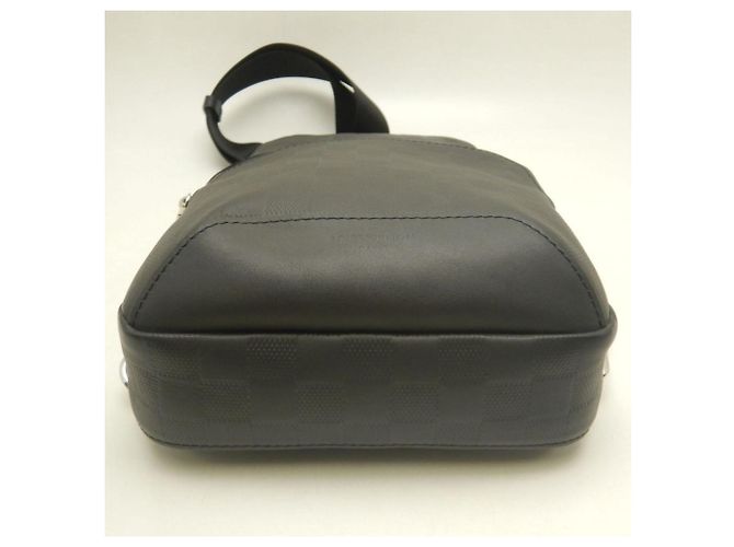 Borsa a tracolla Louis Vuitton Damier Infini Avenue Nero - vista 6