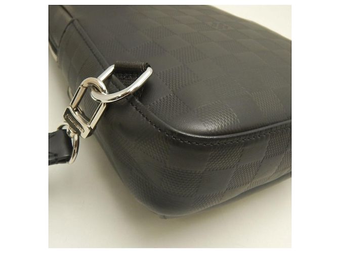 Borsa a tracolla Louis Vuitton Damier Infini Avenue Nero - vista 9