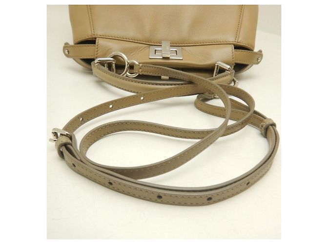 Borsa Fendi Peekaboo Mini Beige - vista 3