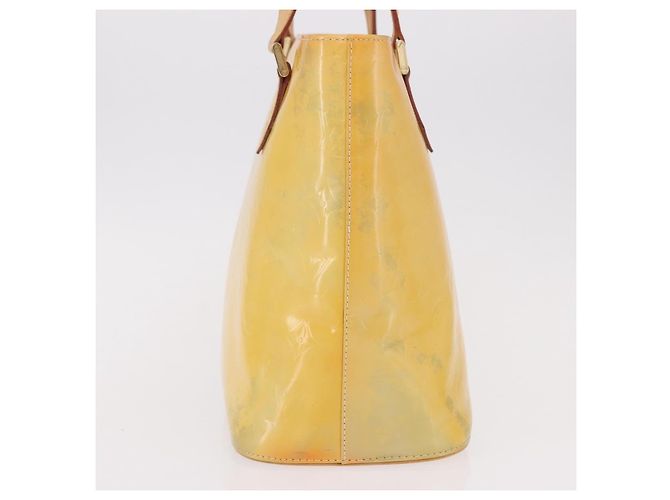 Louis Vuitton Houston Monogram Vernis Giallo - vista 4