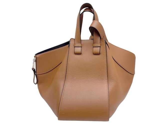 Borsa a tracolla Loewe Hammock Small in pelle di vitello marrone - vista 2