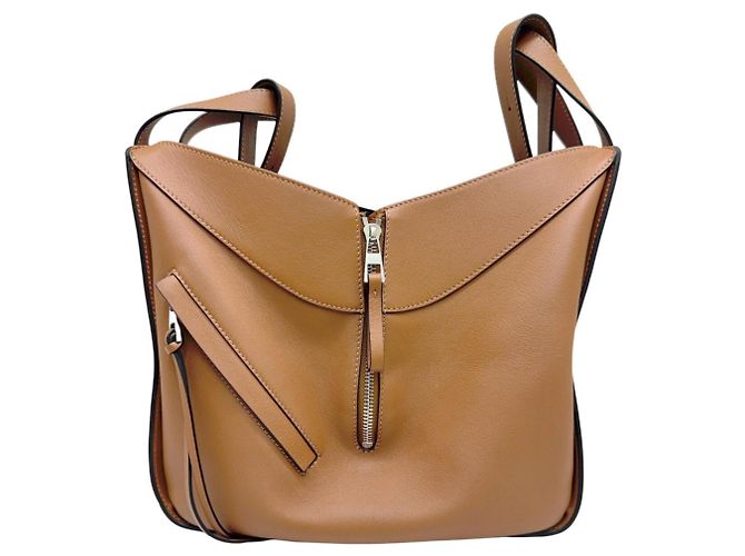 Borsa a tracolla Loewe Hammock Small in pelle di vitello marrone - vista 6