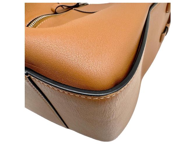 Borsa a tracolla Loewe Hammock Small in pelle di vitello marrone - vista 8