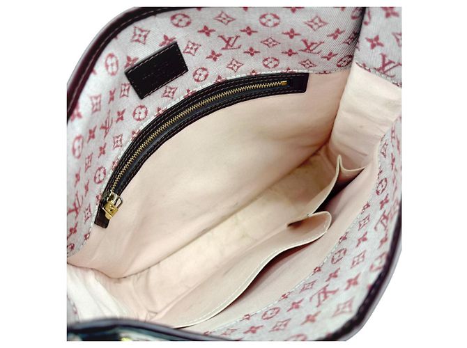 Louis Vuitton Buzas Marie Kate Monogram Mini Shoulder Bag Fuschia - vista 11