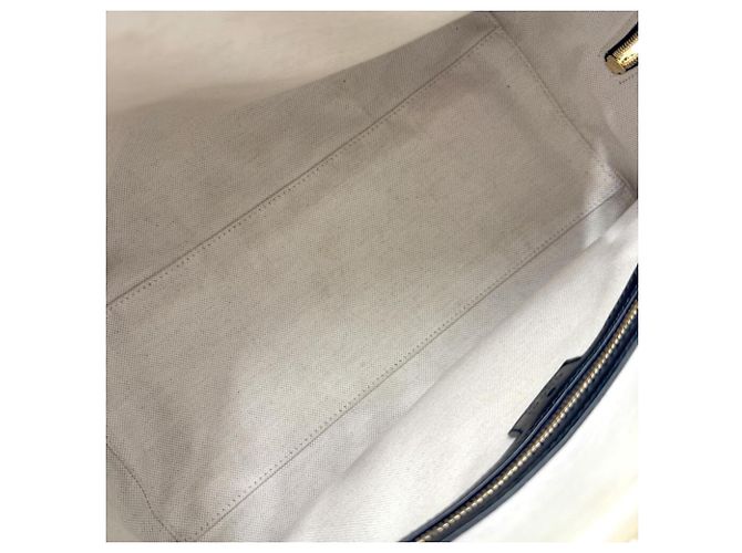Borsa a mano Gucci GG Matelassé in pelle nera Nero - vista 12