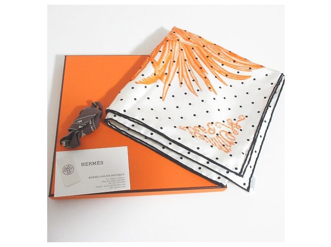 Hermès Hermes Carre 90 Plumets et Panaches Sciarpa in Seta Bianco Multicolore - vista 7